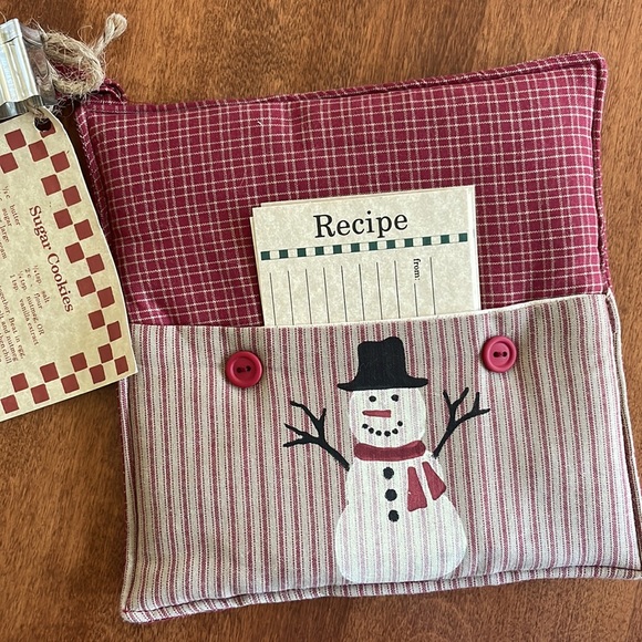 NEW | Vintage Snowman Gift Set: potholder, recipe cards, cookie cutter, recipe - Picture 6 of 12